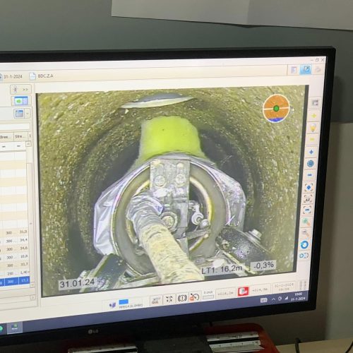 Induron scherm van riool